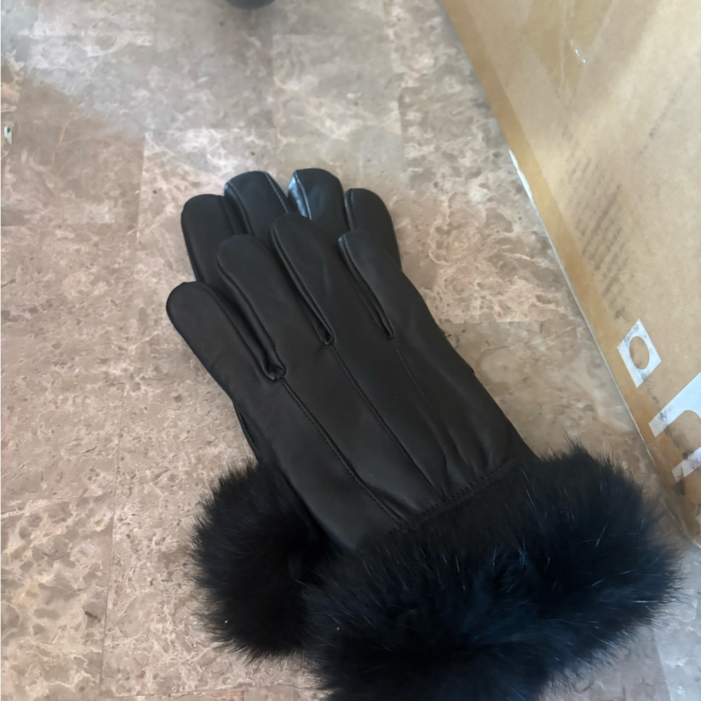 Alpine Swiss Leather Black Fur-Trimmed Gloves